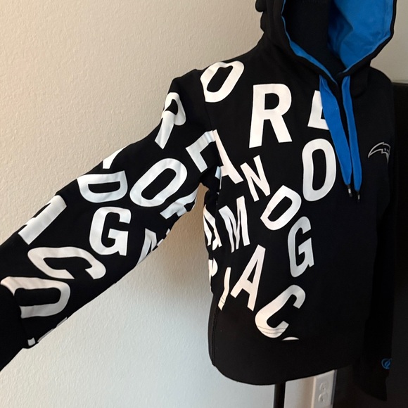 NBA Orlando Magic, Crop, Black Hoodie with Blue Lining and White Lettering - Picture 2 of 7